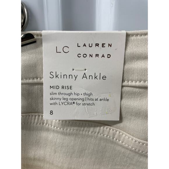 Lauren Conrad Skinny Ankle Mid Rise
Jeans
740 Lily Corsg Size 8 - Picture 5 of 5